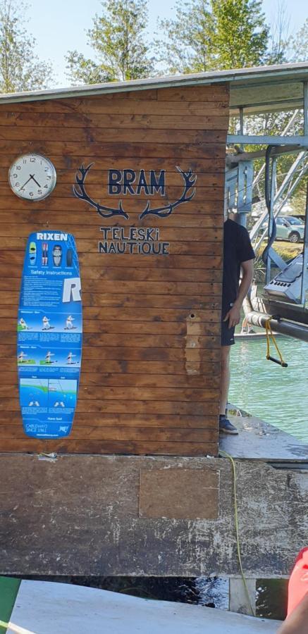 Maison de maître à BRAM # Jacuzzi Esterno foto