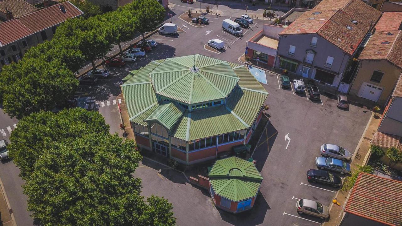 Maison de maître à BRAM # Jacuzzi Esterno foto